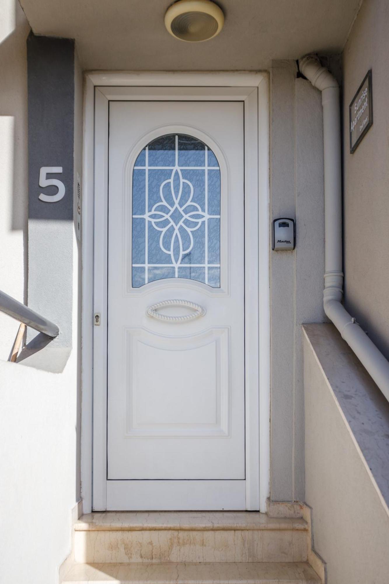 Sunrise Apartment Heraklion Exterior foto